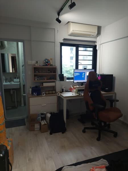 212 Ang Mo Kio Avenue 3, 212 Ang Mo Kio Avenue 3, 2 Bedrooms, 753 sqft, HDB Flat For Rent, by Ng Ginny, 24515575 - PropertyGuru.com.sg