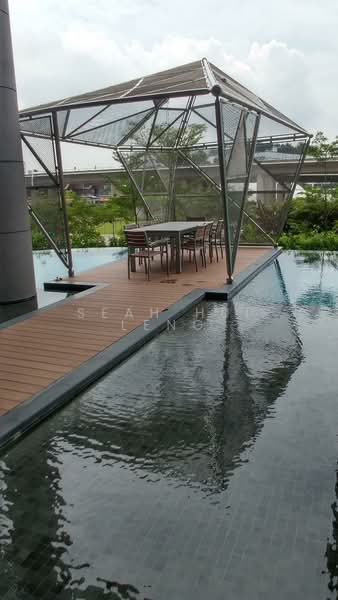 J Gateway, 6 Gateway Drive, 2 Bedrooms, 743 sqft, Condominium For Rent, by Seah Hui Leng, 24516176 - PropertyGuru.com.sg