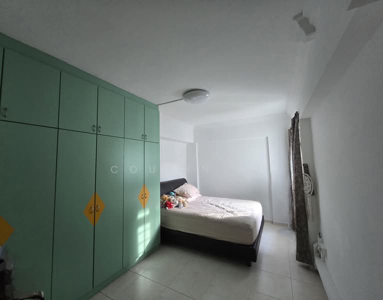 142 Potong Pasir Avenue 3, 142 Potong Pasir Avenue 3, 3 Bedrooms, 1,200 sqft, HDB Flat For Rent, by Couryn Ho, 24516329 - PropertyGuru.com.sg