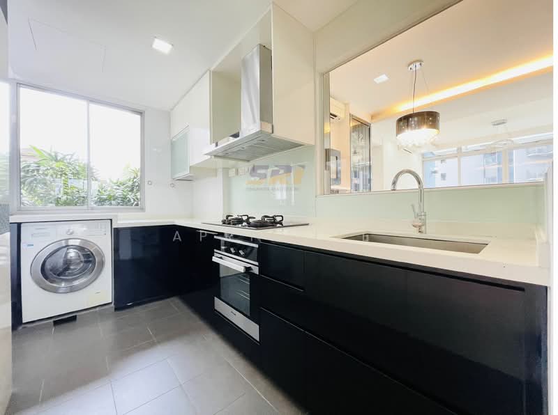 The Lakeshore, 31 Jurong West Street 41, 3 Bedrooms, 1,044 sqft, Condominium For Rent, by April Lee, 24517344 - Kitchen - PropertyGuru.com.sg