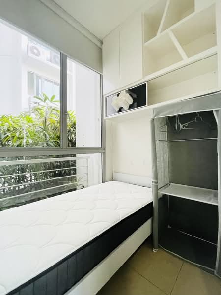 The Lakeshore, 31 Jurong West Street 41, 3 Bedrooms, 1,044 sqft, Condominium For Rent, by April Lee, 24517344 - Bedroom 3 - PropertyGuru.com.sg