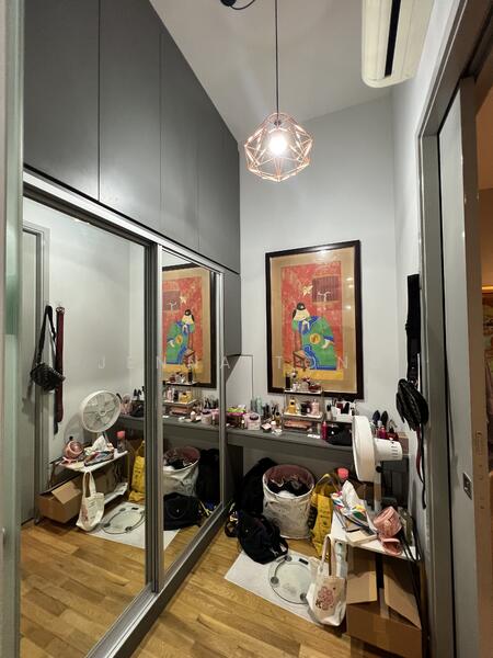 wardrobe cum study room 