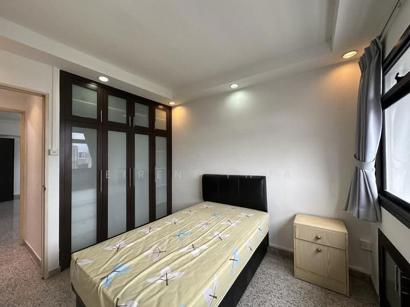 56 Strathmore Avenue, 56 Strathmore Avenue, Alexandra / Commonwealth, 3 Bedrooms, 1,184 sqft, HDB Flat For Rent, by Eirene Phua, 24517855 - PropertyGuru.com.sg