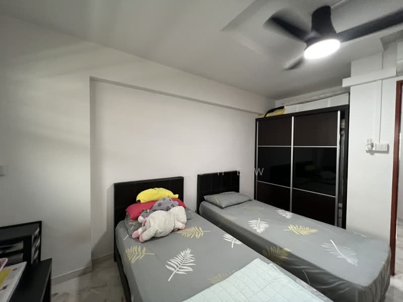 717 Jurong West Street 71, 717 Jurong West Street 71, 3 Bedrooms, 1,120 sqft, HDB Flat For Rent, by Ben Chew, 24518298 - PropertyGuru.com.sg