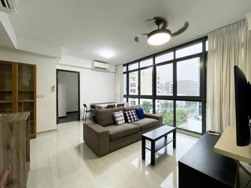 Symphony Suites, 7 Yishun Close, Sembawang / Yishun, 3 Bedrooms, 786 sqft, Condominium For Rent, by Luke Lim, 24519164 - Living Room - PropertyGuru.com.sg