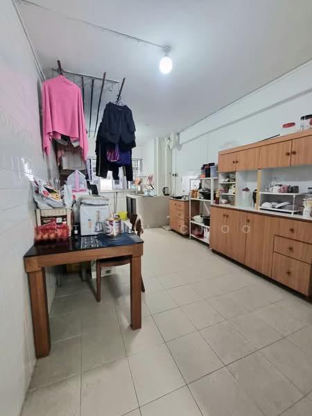 462 Ang Mo Kio Avenue 10, 462 Ang Mo Kio Avenue 10, Ang Mo Kio / Bishan / Thomson, 4 Bedrooms, 1,754 sqft, HDB Flat For Sale, by Stella Choo, 24519321 - Unit 2 - Kitchen - PropertyGuru.com.sg