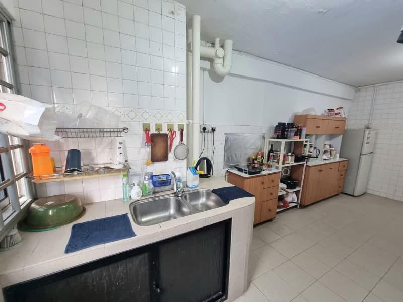 462 Ang Mo Kio Avenue 10, 462 Ang Mo Kio Avenue 10, Ang Mo Kio / Bishan / Thomson, 4 Bedrooms, 1,754 sqft, HDB Flat For Sale, by Stella Choo, 24519321 - Unit 2 - Kitchen - PropertyGuru.com.sg