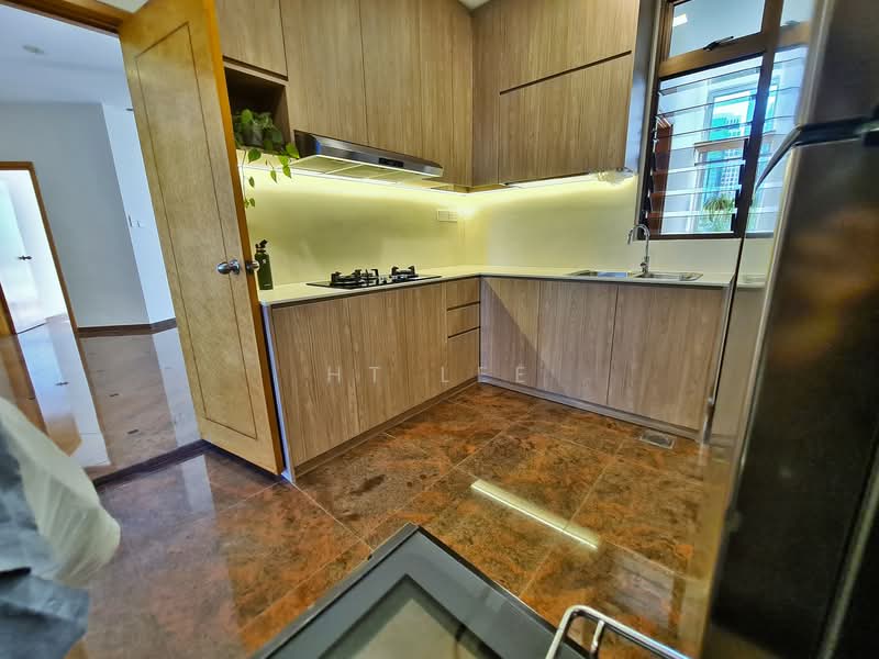 Manhattan Mansions, 76 Grange Road, 3 Bedrooms, 1,485 sqft, Apartment For Rent, by HT Lee, 24520076 - PropertyGuru.com.sg