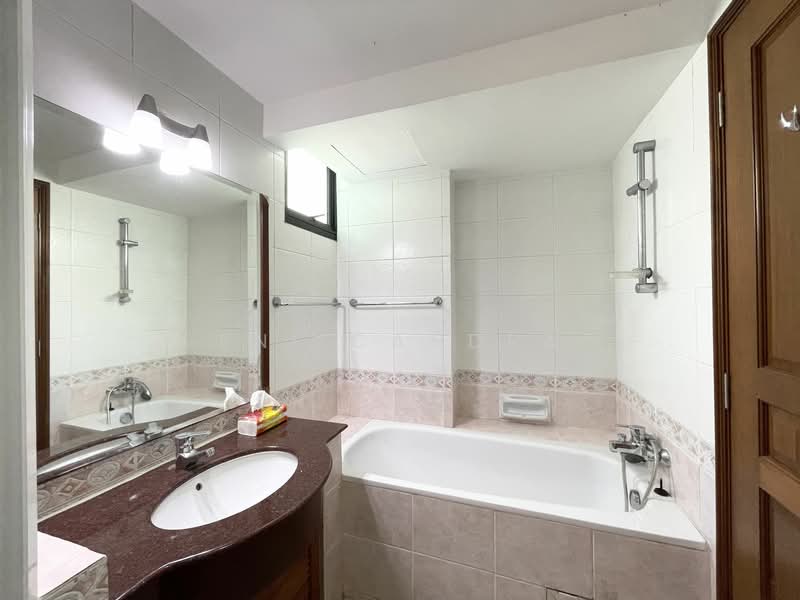 Eastvale, 31 Pasir Ris Drive 3, 3 Bedrooms, 1,195 sqft, Condominium For Rent, by Eni Candra, 24521699 - PropertyGuru.com.sg