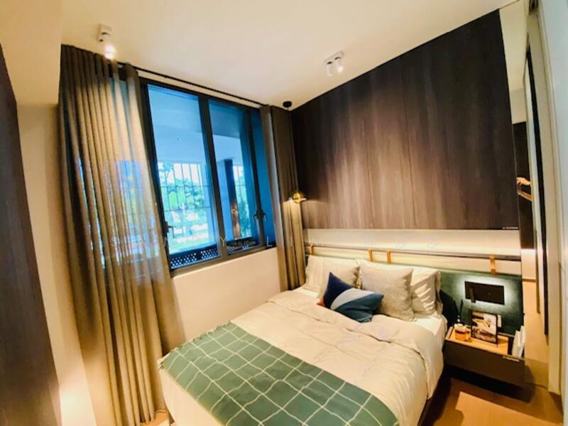 For Sale - The Continuum