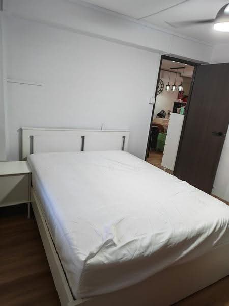 18 Eunos Crescent, 18 Eunos Crescent, Eunos / Geylang / Paya Lebar, Room Rental, 150 sqft, HDB Flat For Rent, by Edwin Hoe, 24524225 - Bedroom - PropertyGuru.com.sg