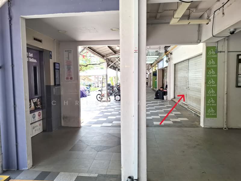 218 Bedok North Street 1, 218 Bedok North Street 1, Bedok / Upper East Coast, 732 sqft, Shop / Shophouse For Rent, by Christina Lim, 24524315 - Corner shop next to lift - CommercialGuru.com.sg