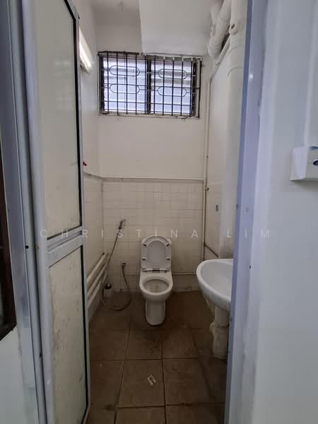 218 Bedok North Street 1, 218 Bedok North Street 1, Bedok / Upper East Coast, 732 sqft, Shop / Shophouse For Rent, by Christina Lim, 24524315 - CommercialGuru.com.sg