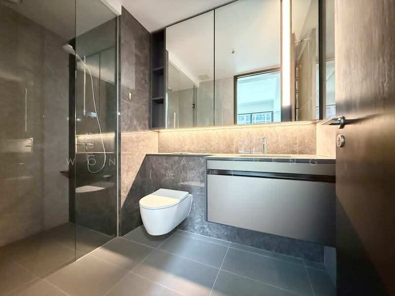 Tembusu Grand, , 2 Bedrooms, 743 sqft, Condominium For Sale, by Wong Lay Cheng (黄丽清), 24524383 - PropertyGuru.com.sg