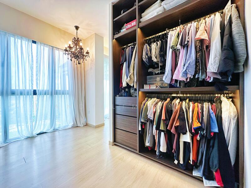 For Sale - Riverparc Residence