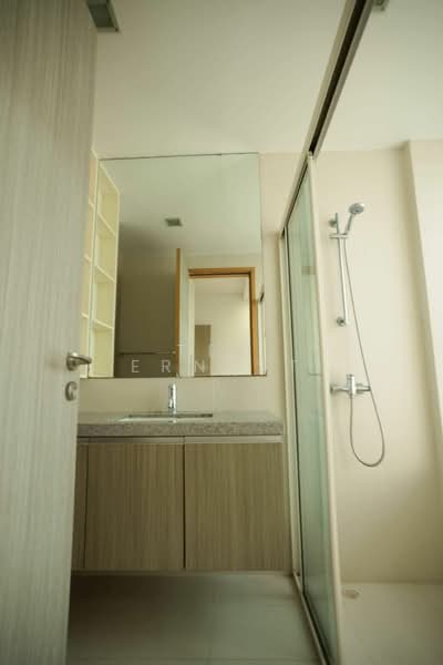 The Metropolitan Condominium, 6 Alexandra View, 2 Bedrooms, 1,066 sqft, Condominium For Sale, by TEO Ernest, 24524870 - PropertyGuru.com.sg