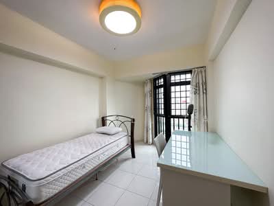 For Rent - 682C Woodlands Drive 73