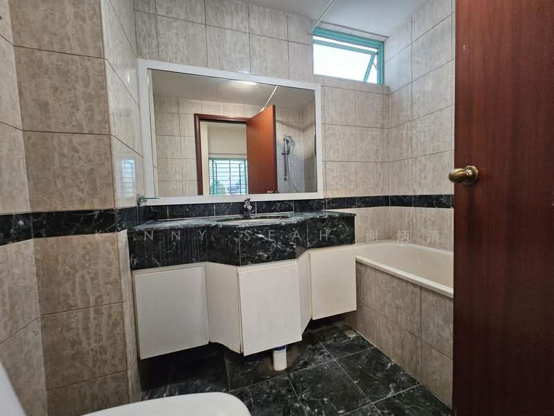 Hazel Park Condo, 29 Hazel Park Terrace, Dairy Farm / Bukit Panjang / Choa Chu Kang, 2 Bedrooms, 1,012 sqft, Condominium For Sale, by Kenny Seah 谢炳清, 24525748 - PropertyGuru.com.sg