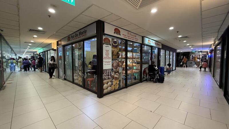 Lucky Plaza, 304 Orchard Road, 376 sqft, Mall Shop For Sale, by Alvin Chua, 24525888 - CommercialGuru.com.sg
