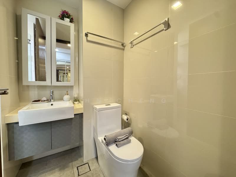 Straits Residences, 156 Joo Chiat Place, 2 Bedrooms, 1,012 sqft, Apartment For Sale, by John Cheng, 24526121 - PropertyGuru.com.sg