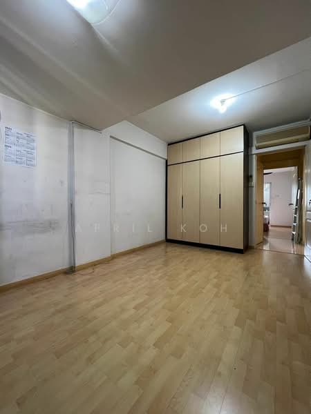 430 Clementi Avenue 3, 430 Clementi Avenue 3, 2 Bedrooms, 882 sqft, HDB Flat For Rent, by April Koh, 24526415 - PropertyGuru.com.sg