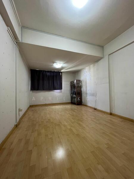 430 Clementi Avenue 3, 430 Clementi Avenue 3, 2 Bedrooms, 882 sqft, HDB Flat For Rent, by April Koh, 24526415 - PropertyGuru.com.sg