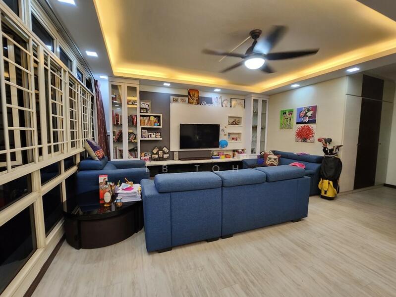 For Rent - 267A Compassvale Link