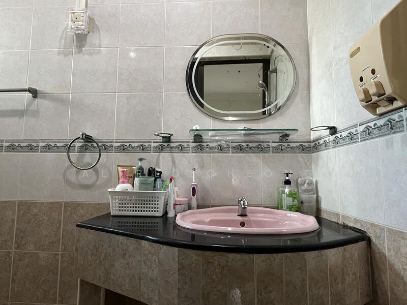 547 Jurong West Street 42, 547 Jurong West Street 42, Boon Lay / Jurong / Tuas, Room Rental, 190 sqft, HDB Flat For Rent, by Alfred Cheong, 24527800 - PropertyGuru.com.sg