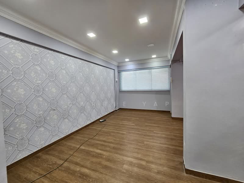 350 Jurong East Avenue 1, 350 Jurong East Avenue 1, 850 sqft, Shop / Shophouse For Rent, by Carrie Yap, 24528050 - CommercialGuru.com.sg