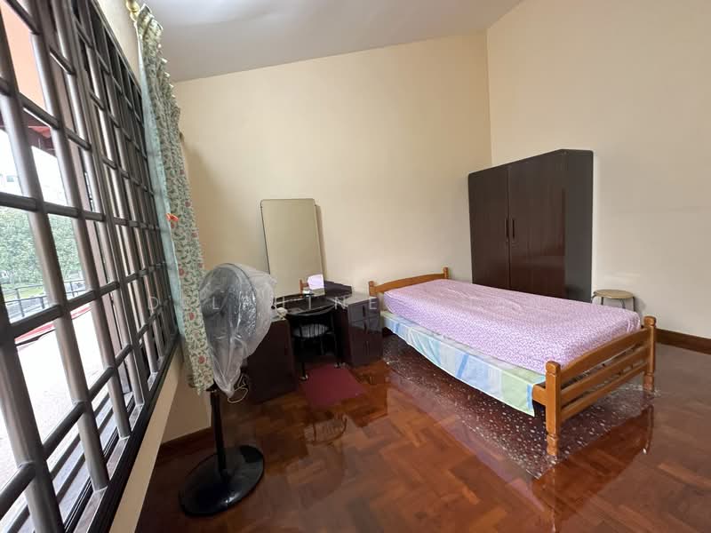 West Coast Drive, , Room Rental, 150 sqft, Terraced House For Rent, by Delphine Chan, 24529280 - PropertyGuru.com.sg