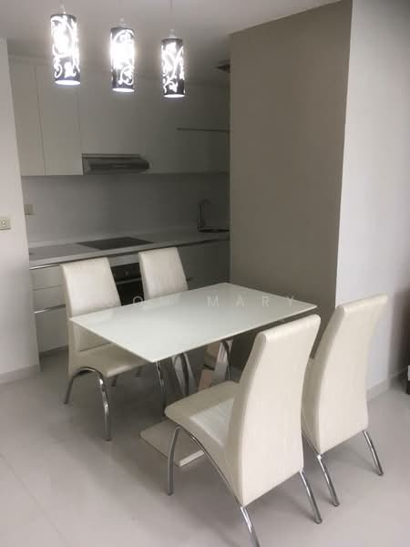 One Shenton, 1 Shenton Way, 2 Bedrooms, 904 sqft, Condominium For Rent, by Goh Mary, 24529452 - PropertyGuru.com.sg