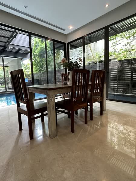 Merryn Road, Merryn Road, 5 Bedrooms, 5,000 sqft, Detached House For Rent, by Caroline Ng, 24530999 - PropertyGuru.com.sg