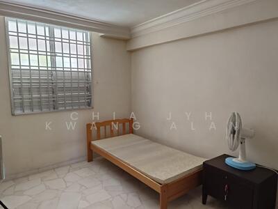 For Rent - 4 Upper Aljunied Lane