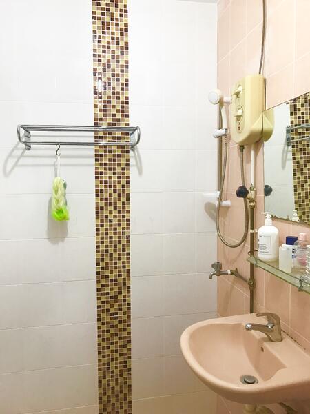 For Rent - 240 Serangoon Avenue 2