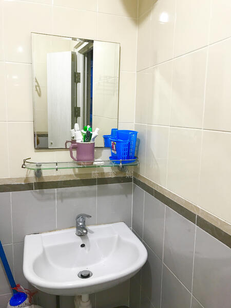 For Rent - 240 Serangoon Avenue 2