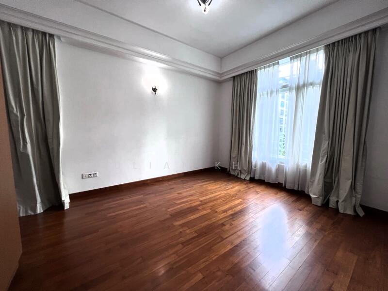 The Balmoral Spring, 3 Balmoral Crescent, 3 Bedrooms, 1,076 sqft, Condominium For Rent, by Julian Khoo, 24537267 - PropertyGuru.com.sg