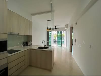 For Rent - Thomson Three