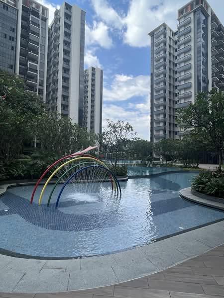 Lakeville, 11 Jurong Lake Link, 4 Bedrooms, 1,271 sqft, Condominium For Rent, by Jon Law, 24538502 - PropertyGuru.com.sg