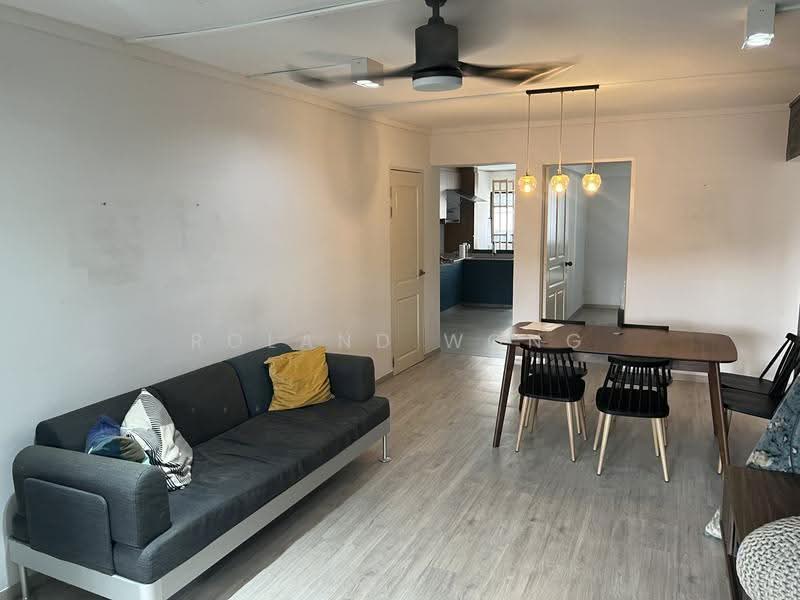 411 Hougang Avenue 10, 411 Hougang Avenue 10, Hougang / Punggol / Sengkang, 3 Bedrooms, 979 sqft, HDB Flat For Rent, by Roland Wong, 24540031 - PropertyGuru.com.sg