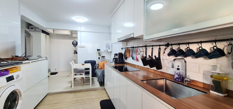 For Rent - 221 Yishun Street 21