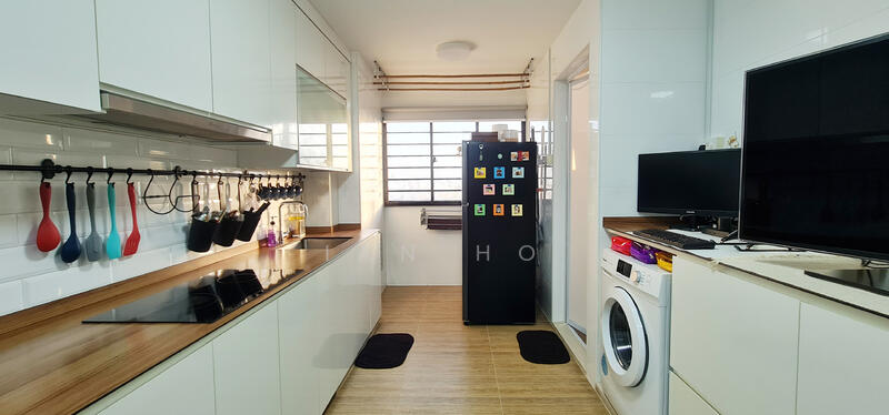 For Rent - 221 Yishun Street 21