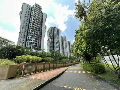 For Sale - The Crest