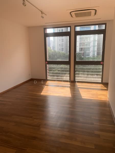 72 Grange, 72 Grange Road, 4 Bedrooms, 3,854 sqft, Condominium For Rent, by Derrick Wong, 24540706 - PropertyGuru.com.sg