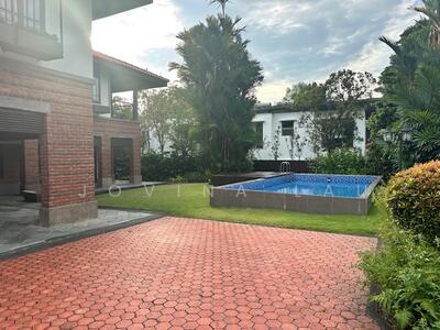 For Rent - Leedon road renovated Detached house