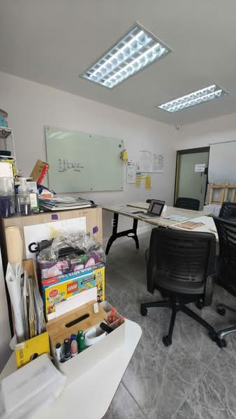 Boon Lay Shopping Centre, 221 Boon Lay Place, Boon Lay / Jurong / Tuas, 377 sqft, Other Retail For Sale, by Eddie Tan, 24542115 - CommercialGuru.com.sg
