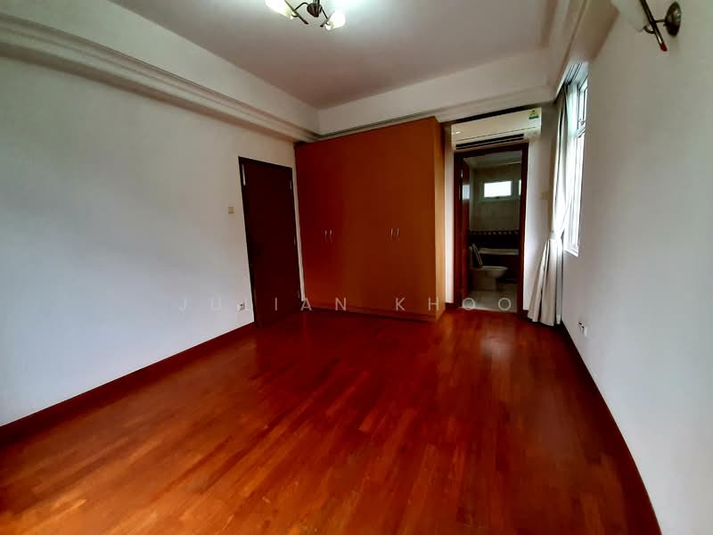 The Balmoral Spring, 3 Balmoral Crescent, 3 Bedrooms, 1,076 sqft, Condominium For Rent, by Julian Khoo, 24542272 - PropertyGuru.com.sg