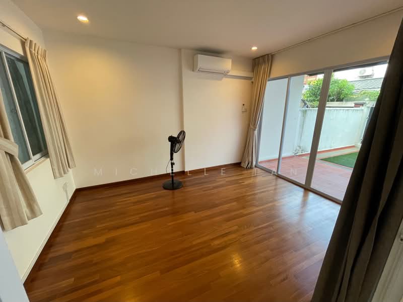 For Rent - Pasir Ris Beach Park