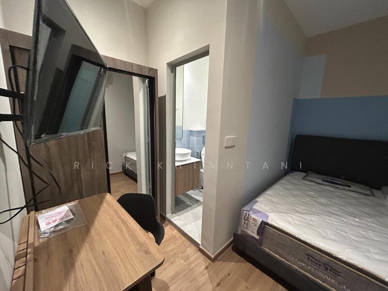 For Rent - Lavender Collections Studio