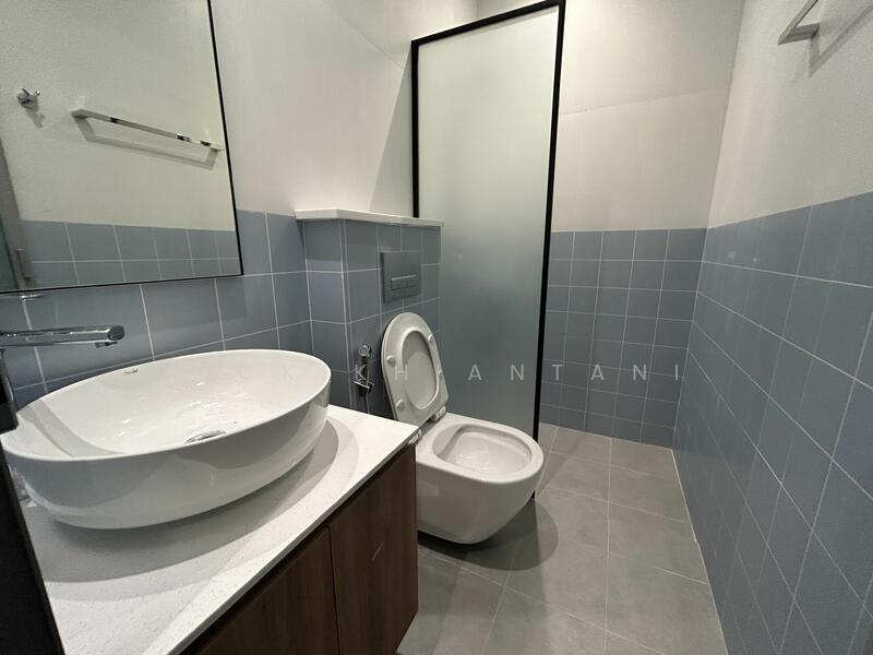 For Rent - Lavender Collections Studio