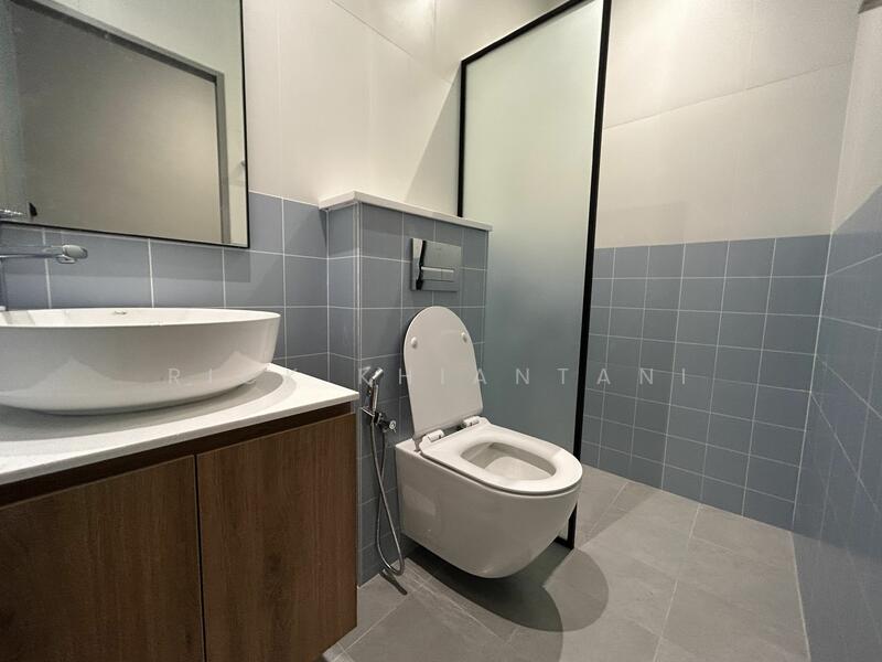 For Rent - Lavender Collections Studio